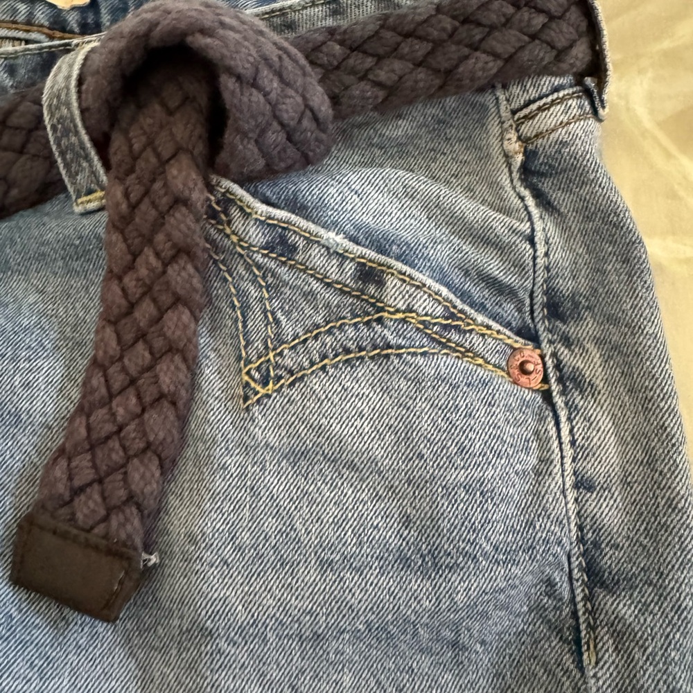 LEVIS Shorts - Picture 12 of 12